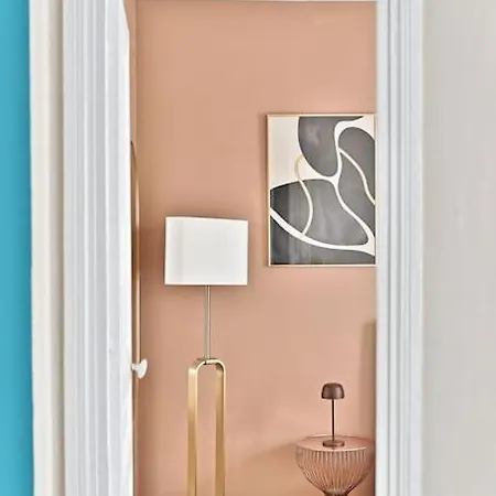 Cosy Et Colore Au Coeur De شقة